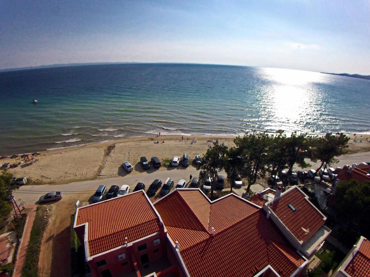 Studio Nikiti Beach Esterno foto