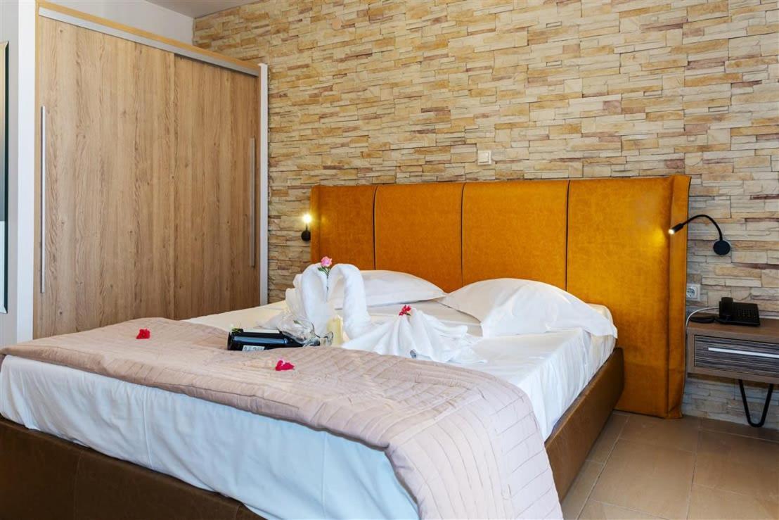 Studio Nikiti Beach Esterno foto