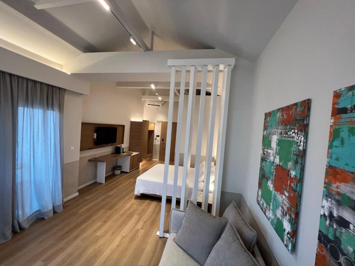 Studio Nikiti Beach Esterno foto