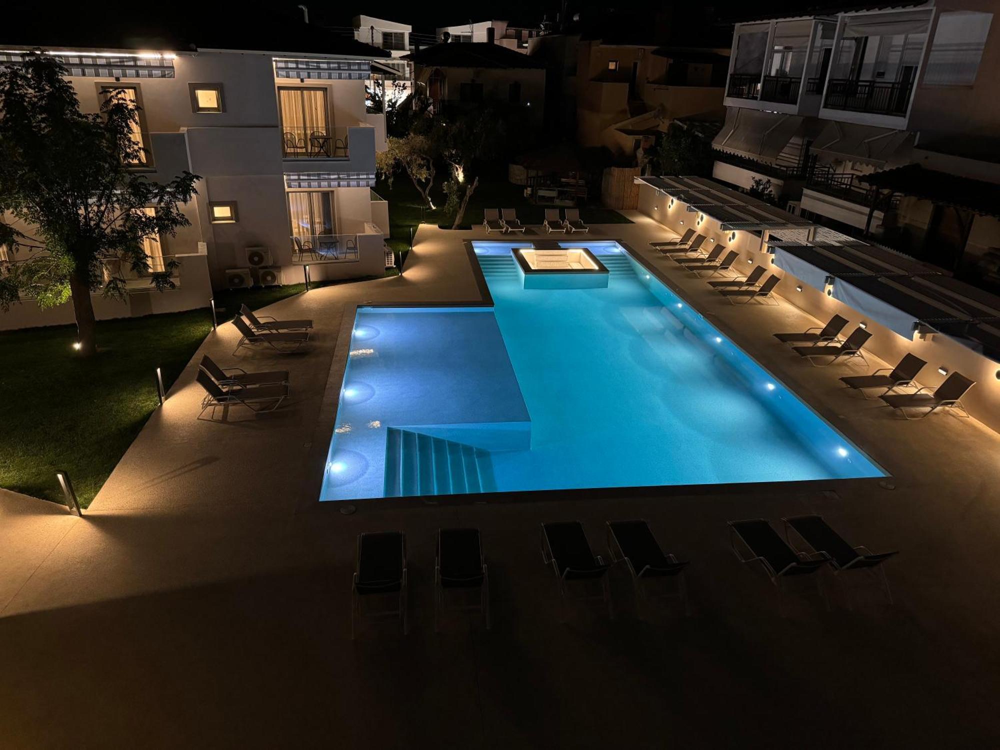 Studio Nikiti Beach Esterno foto