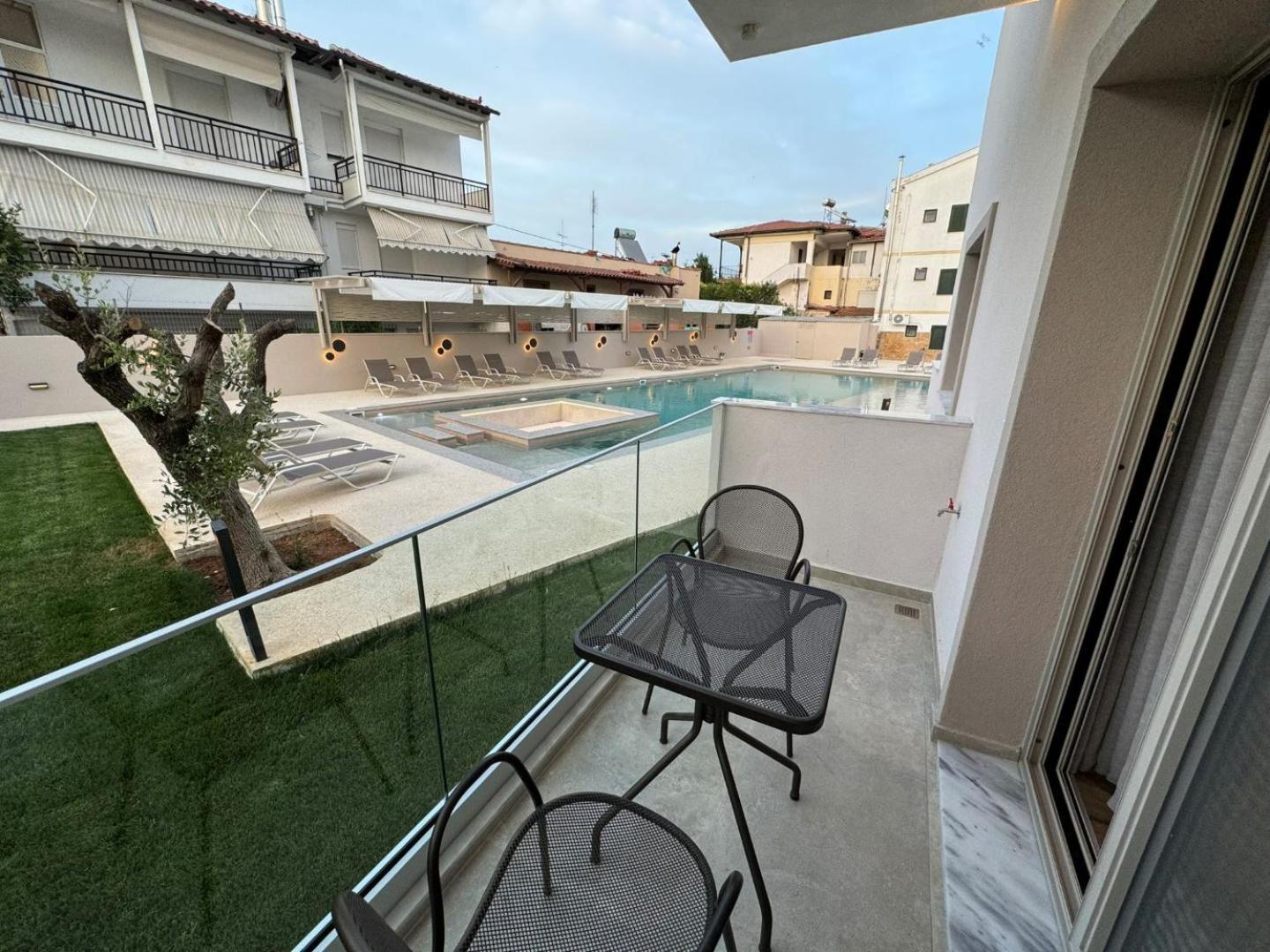 Studio Nikiti Beach Esterno foto