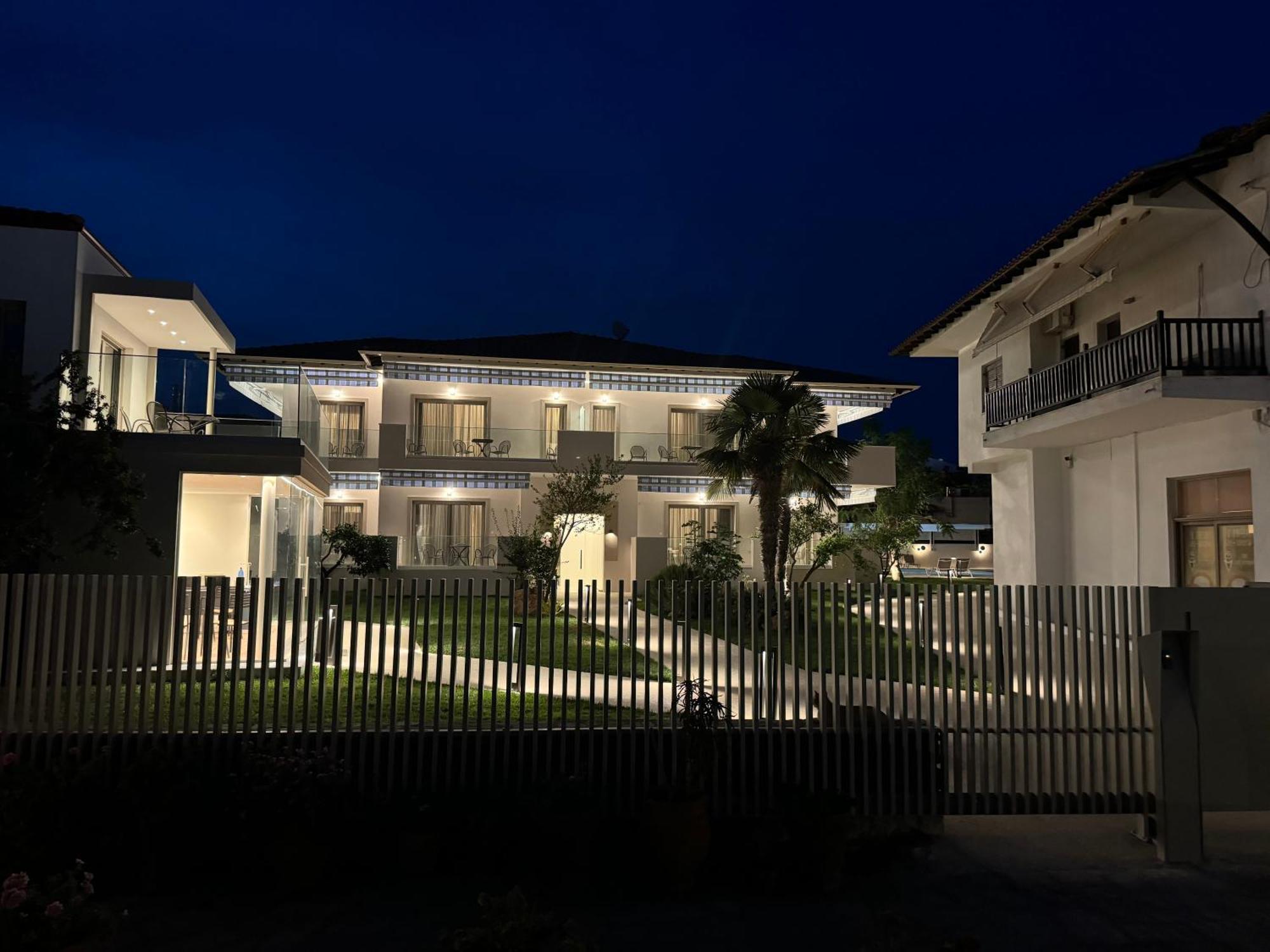 Studio Nikiti Beach Esterno foto